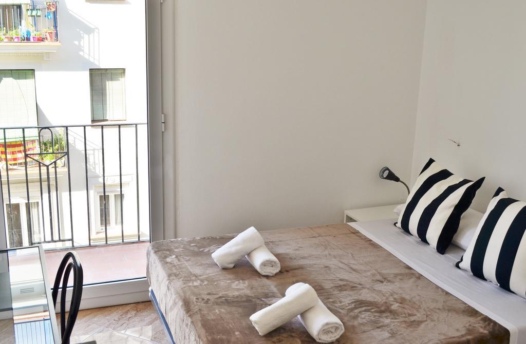 نزل برشلونةفي Mybedbcn الغرفة الصورة