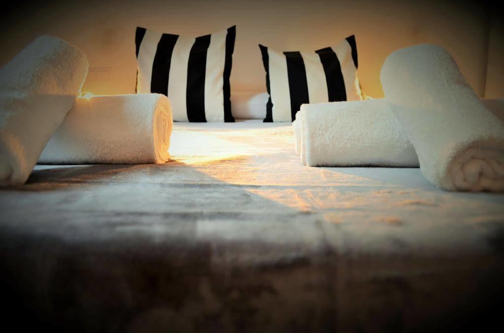 نزل برشلونةفي Mybedbcn المظهر الخارجي الصورة